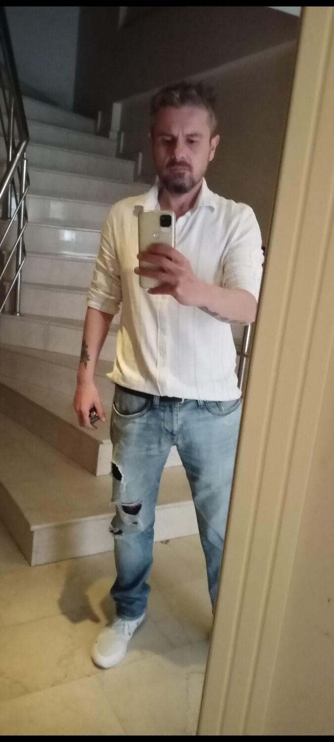  54227625  Hsyn, 38 ,    