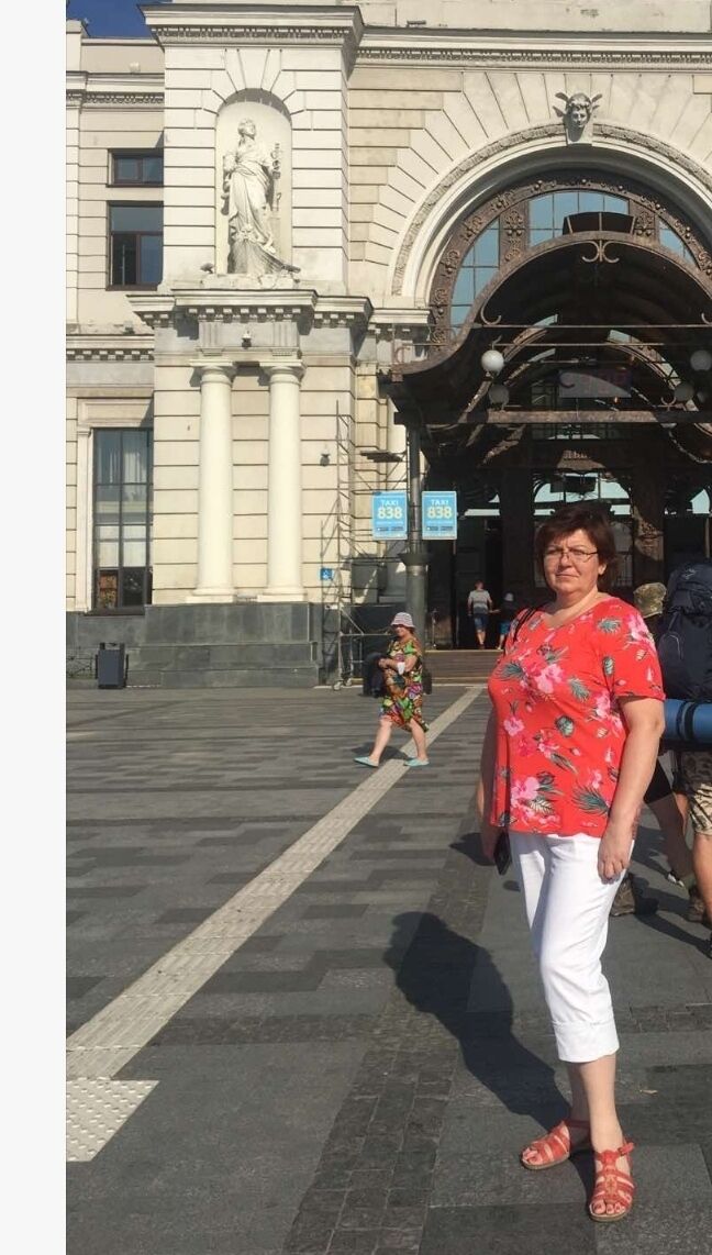  ,   Nadin, 49 ,     , c 