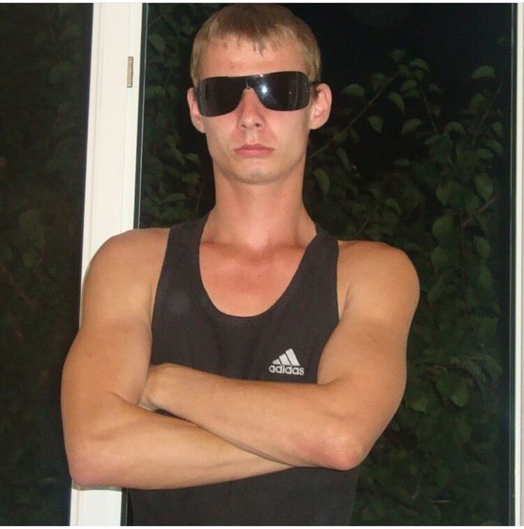  15954215  Ruslan, 36 ,    