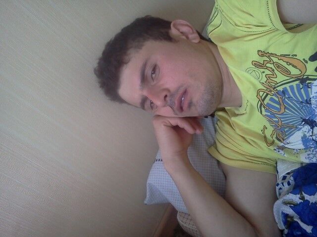  -,   Ayub, 36 ,   ,   , c 