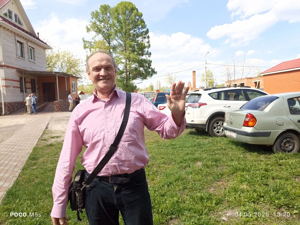  52025975  , 55 ,    -