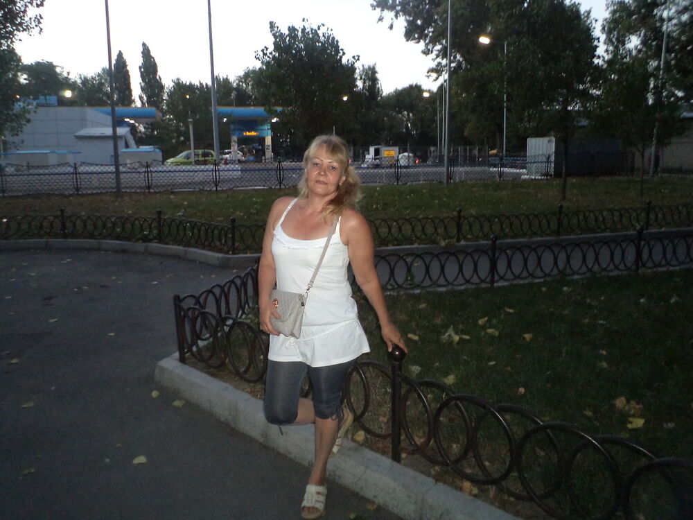  ,   Leja, 55 ,  