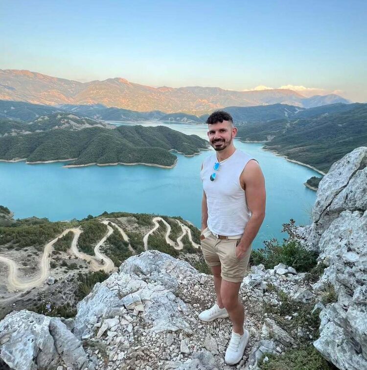  ,   , 37 ,   ,   