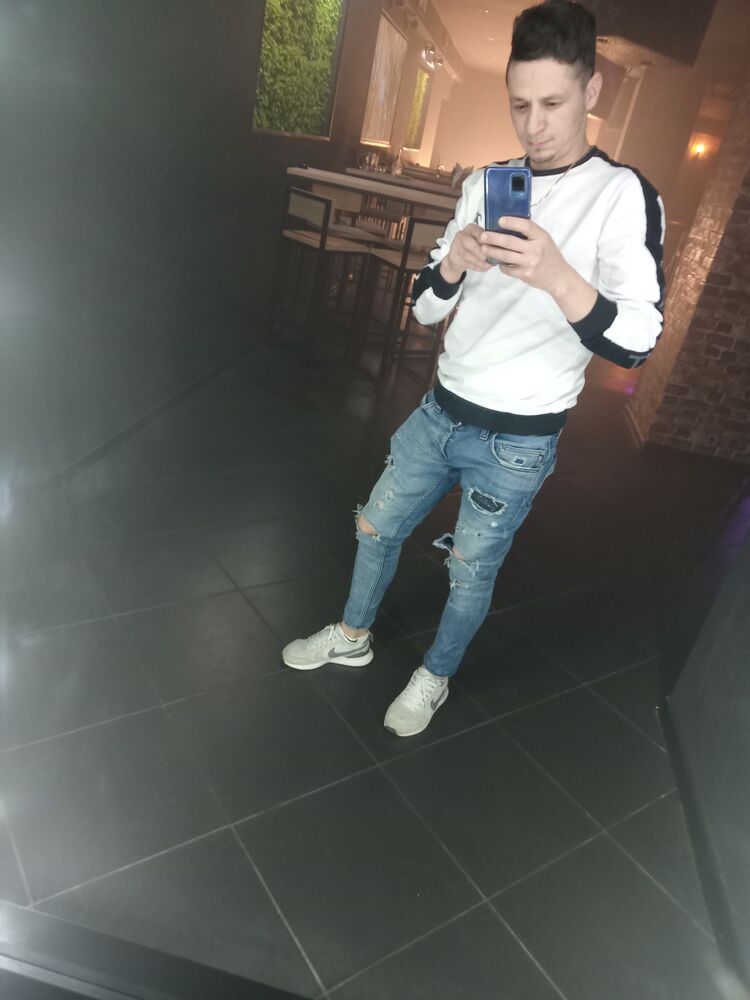  29956705  , 31 ,    