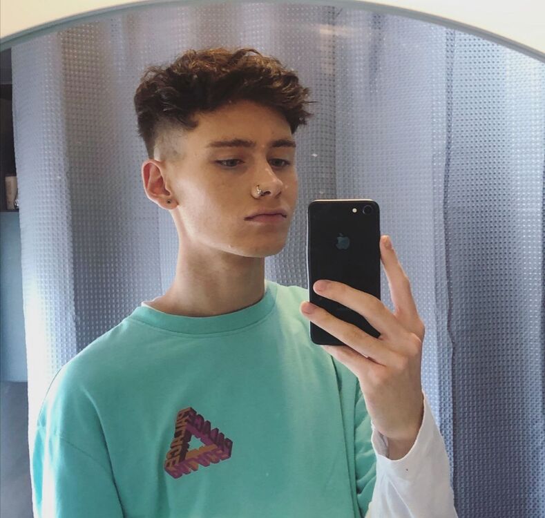 ���� 24869765 ����� ����, 22 ����, ���� ���������� � ������