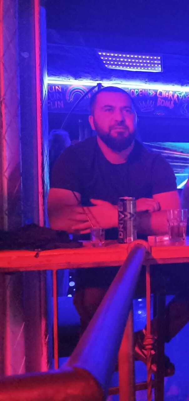  29083905  Sultan, 34 ,    