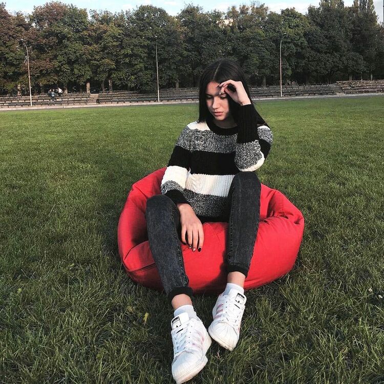  ,   , 24 ,   