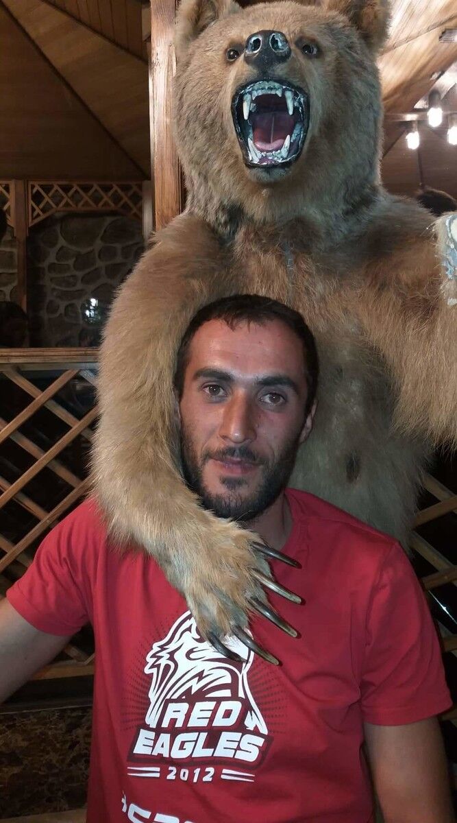  ,   Sargis, 36 ,     , c 