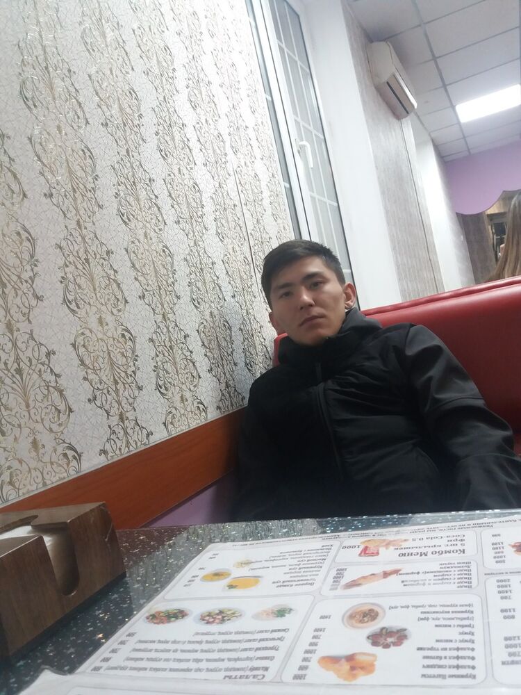  15726835  , 28 ,    