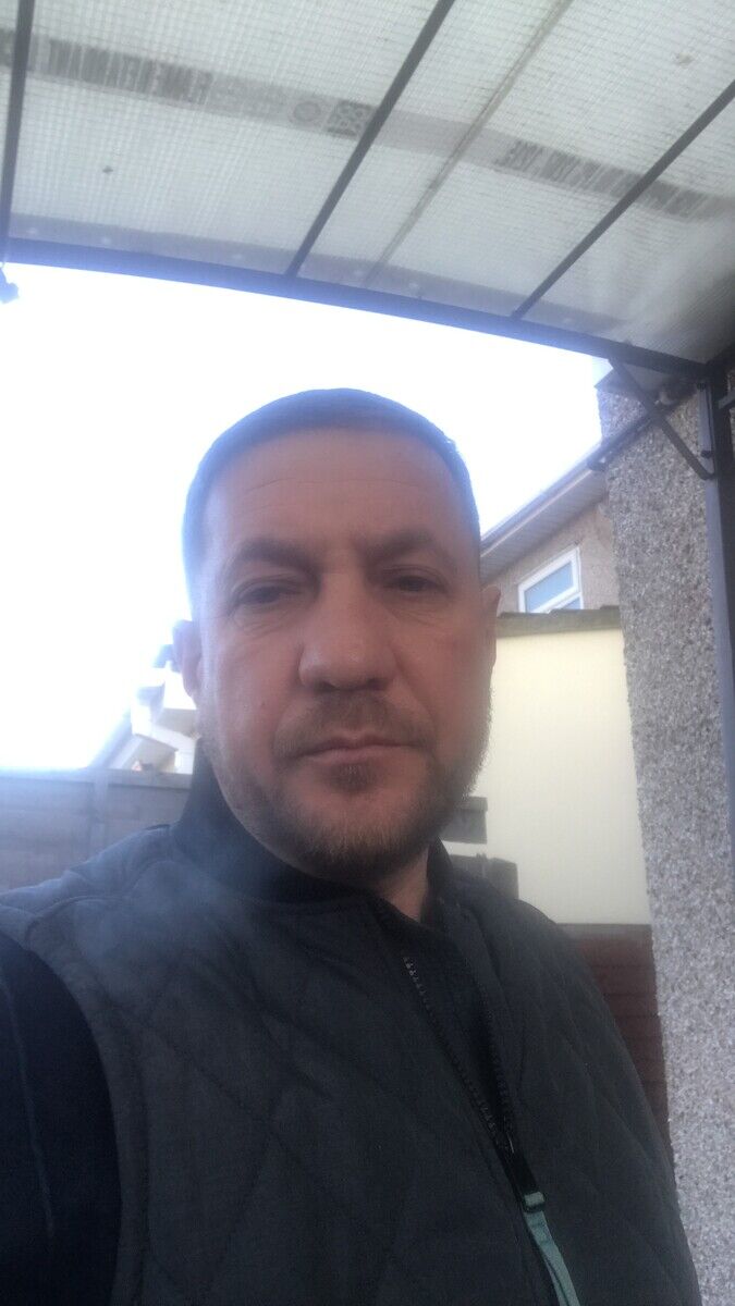  ,   Dan, 49 ,   ,   