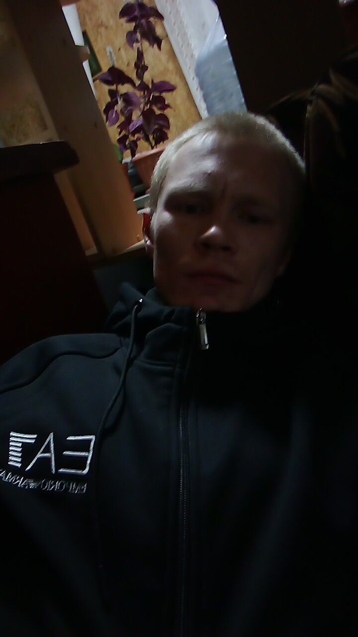  35362655  , 25 ,    