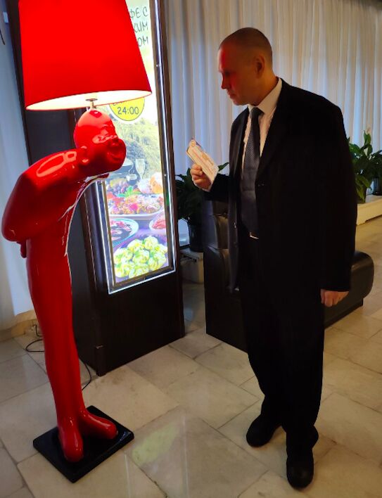  51720035  Oleg S, 50 ,    