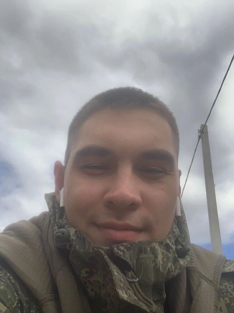  43183465  , 24 ,     
