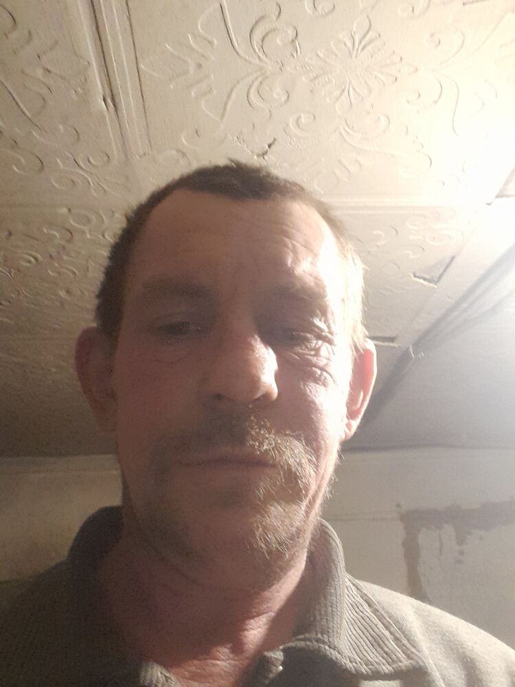  33107945  , 49 ,    