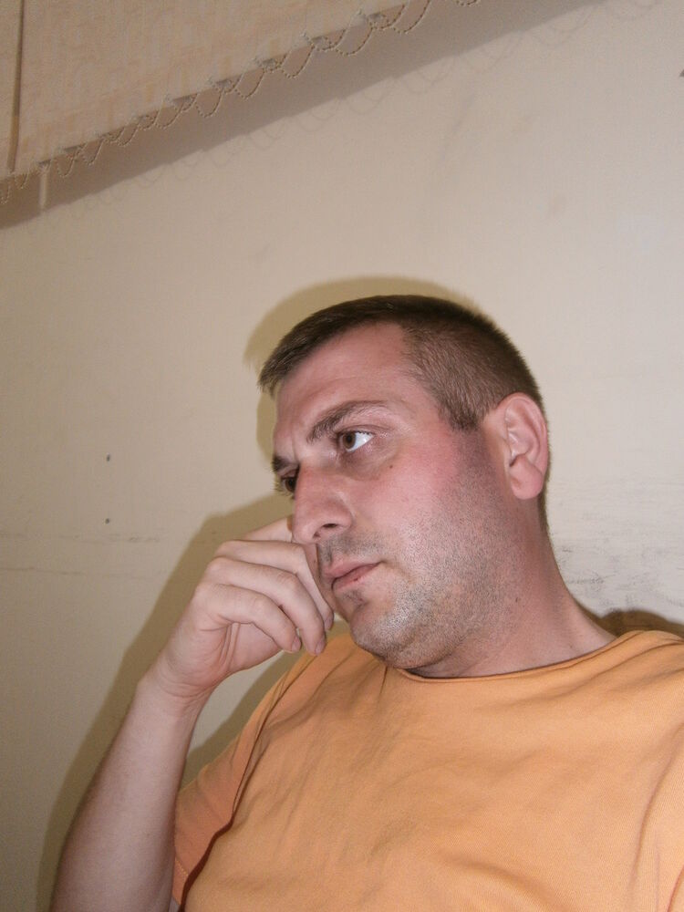  ,   Arthur, 42 ,   