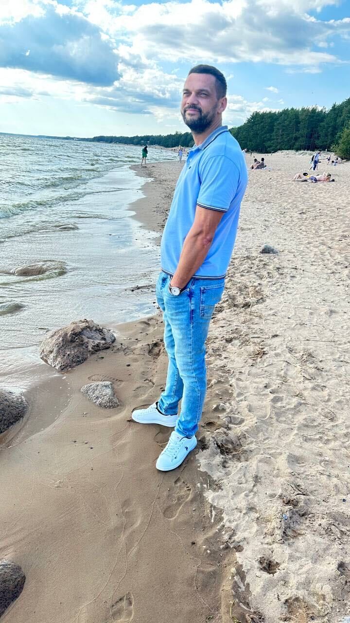 ���� 37554295 ������� ���������, 42 ����, ���� ���������� � �����-����������