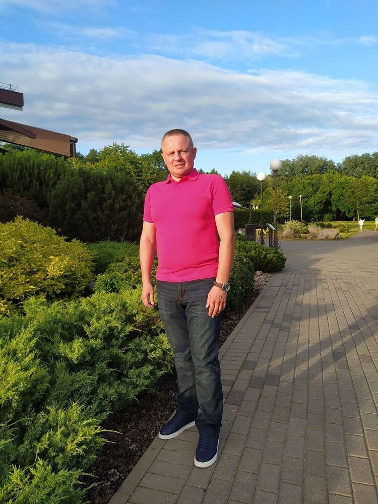  ,   Olek, 48 ,   ,   , c 