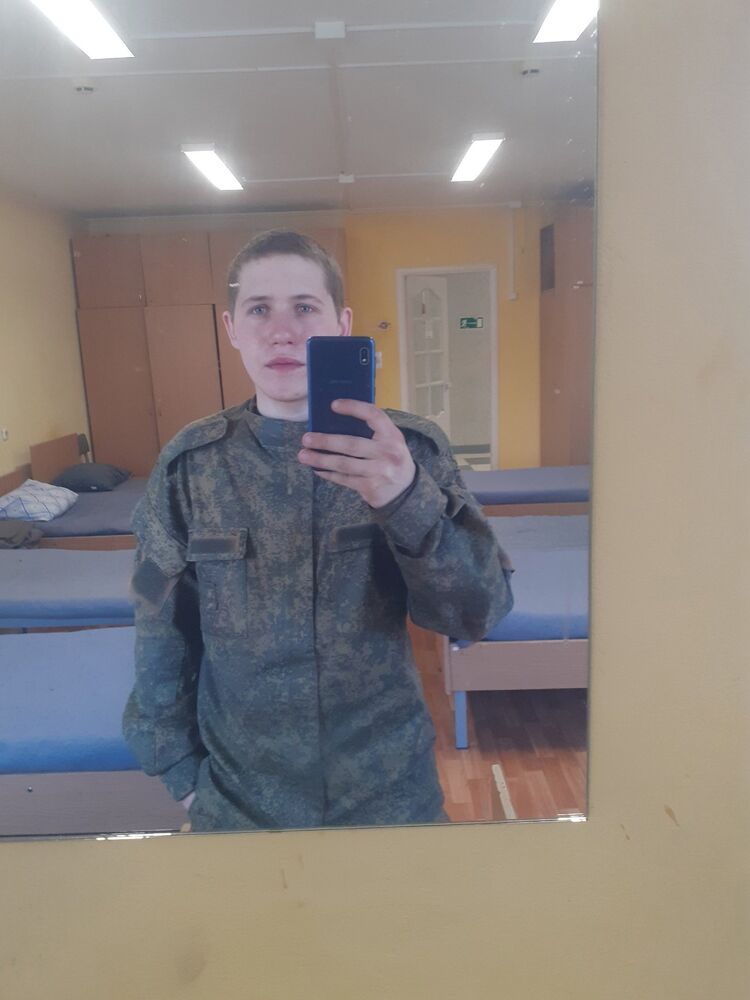  ,   Dima, 21 ,   ,   