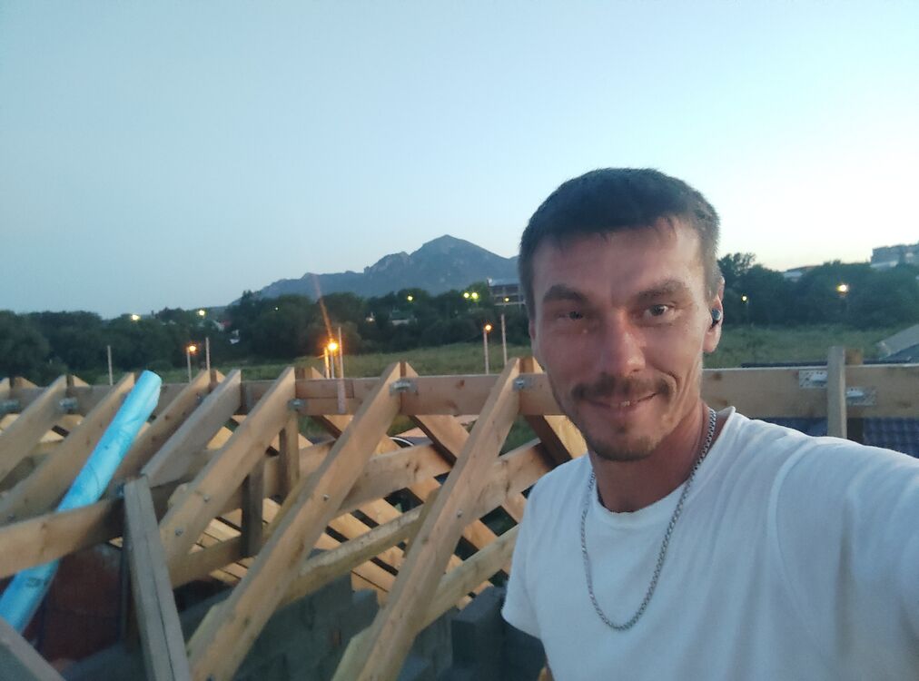  ,   Victor, 35 ,   ,   , 