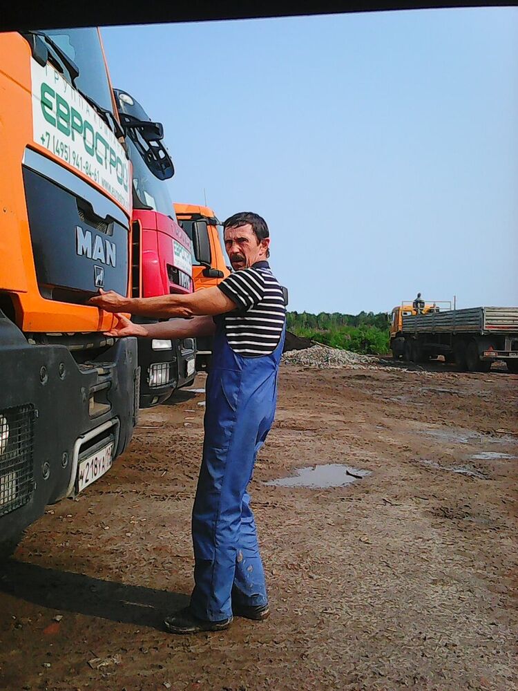  ,   Vladmir, 59 ,     , c 
