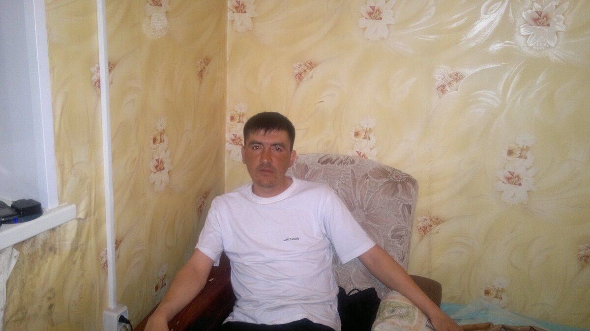  ,   Valerik, 43 ,   ,   , c 