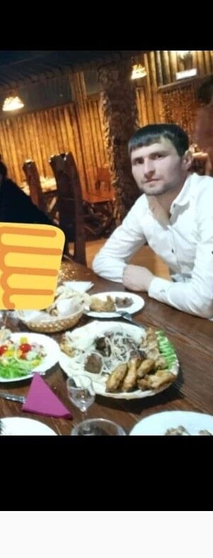  19494875  Ramil, 31 ,    