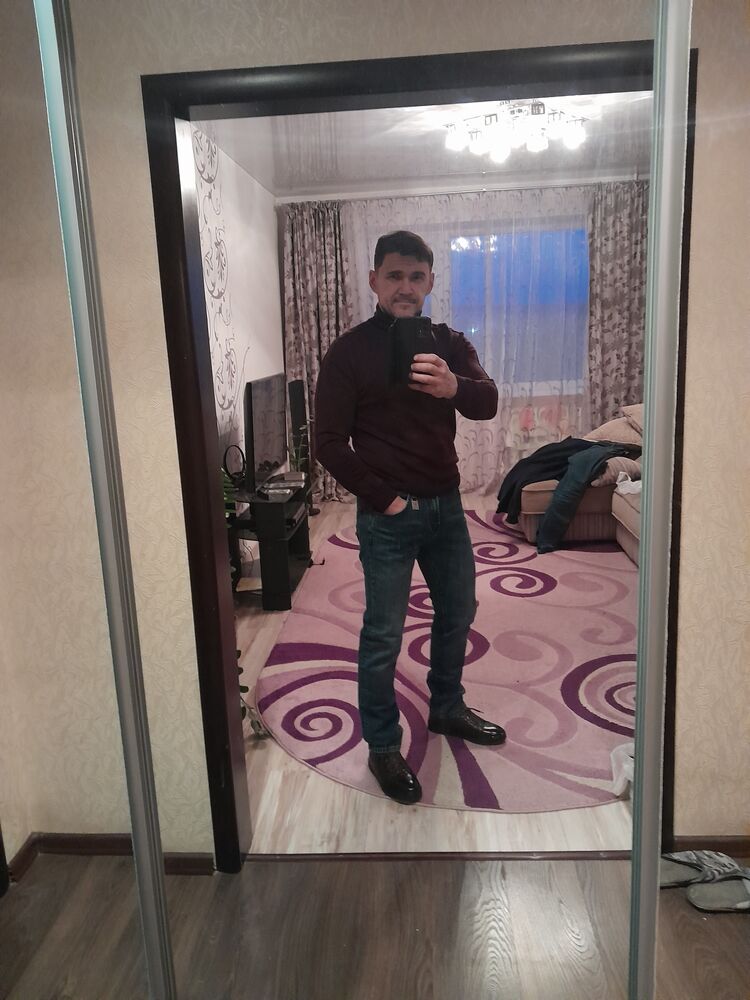  ,   Alexey, 48 ,   ,   