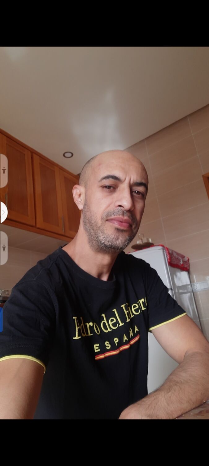  ,   Abdo, 44 ,   ,   , c 