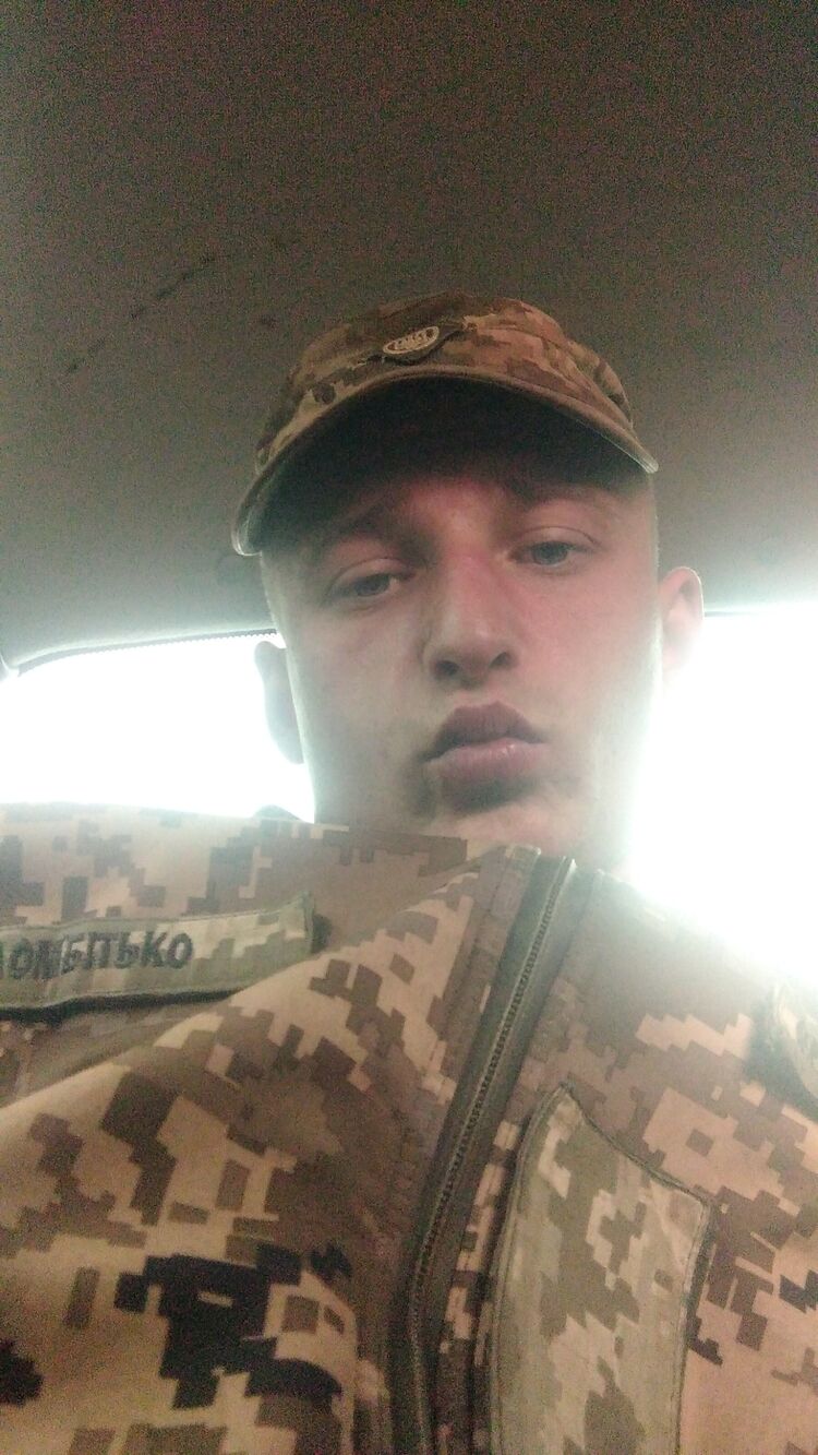  35179075  , 25 ,    