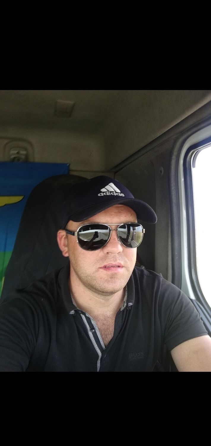  23456185  , 37 ,    