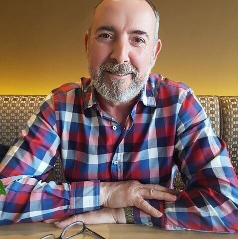 ���� 19377895 ������� Jones Perry, 60 ���, ���� ���������� � ������