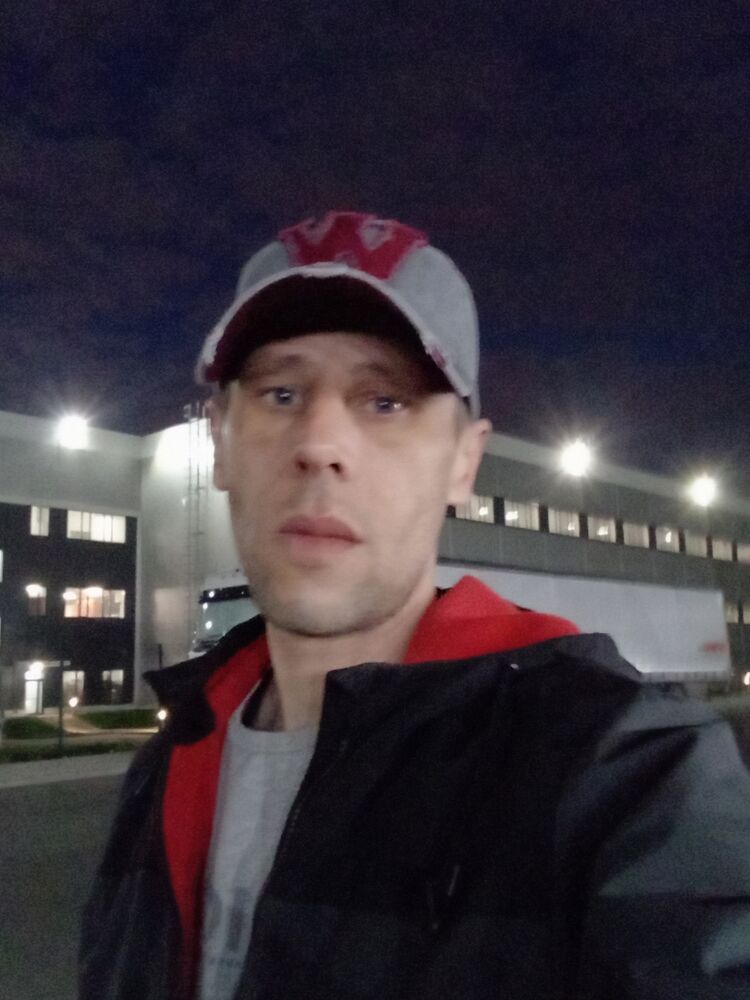  ,   Anton, 35 ,   ,   , c , 