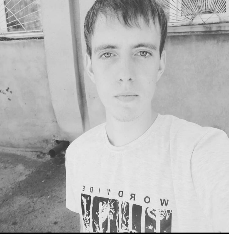 29292445  Ilya, 30 ,    