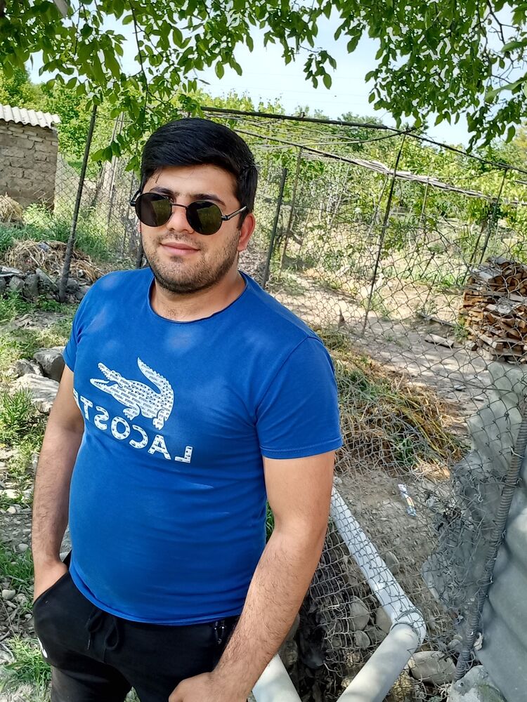  ,   Maksim, 28 ,   ,   , c 