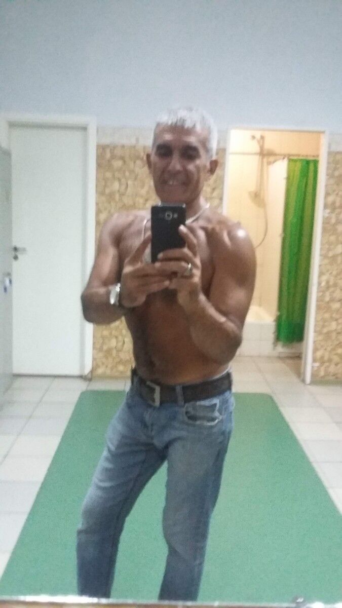  18525225  , 50 ,    