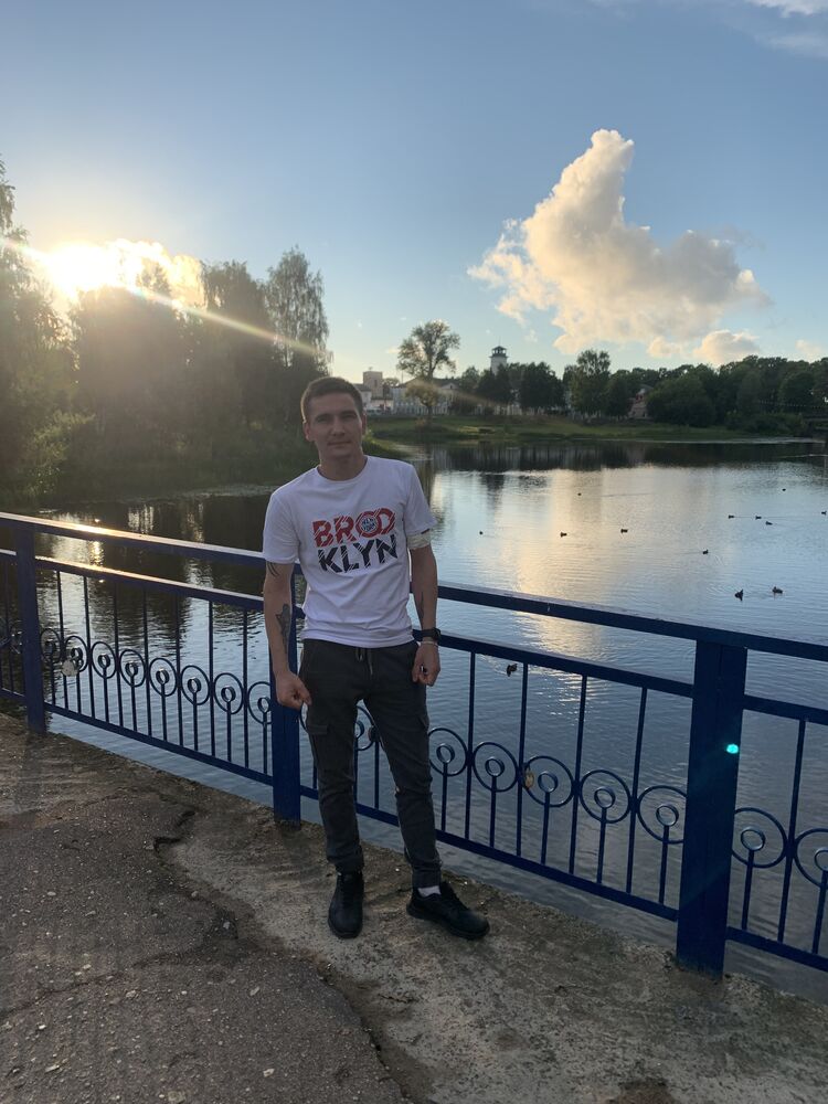  37707445  , 28 ,    -