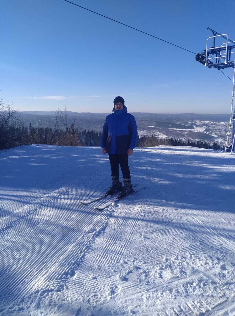  51131505  Vladimir, 46 ,    