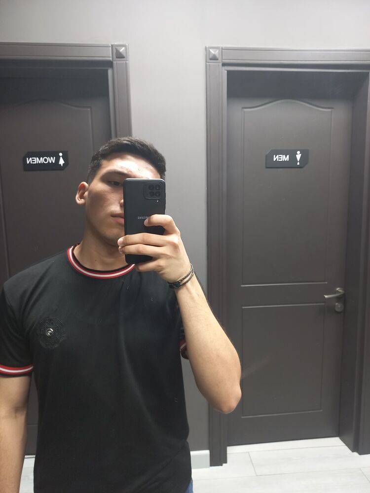 ���� 40222395 ����� ������, 23 ����, ���� ���������� � ������