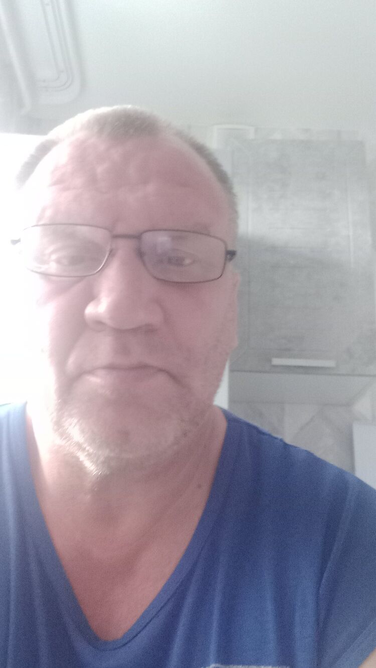  35671225  , 53 ,    