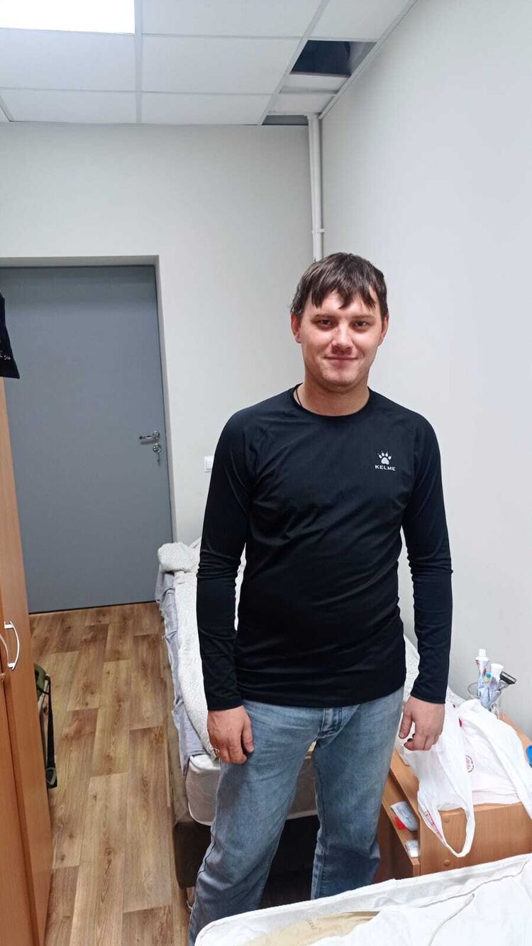  ,   Alex, 40 ,   ,   