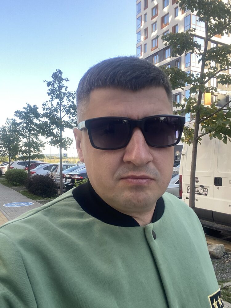 ���� 40498585 ������� ��, 35 ���, ���� ���������� � �������������