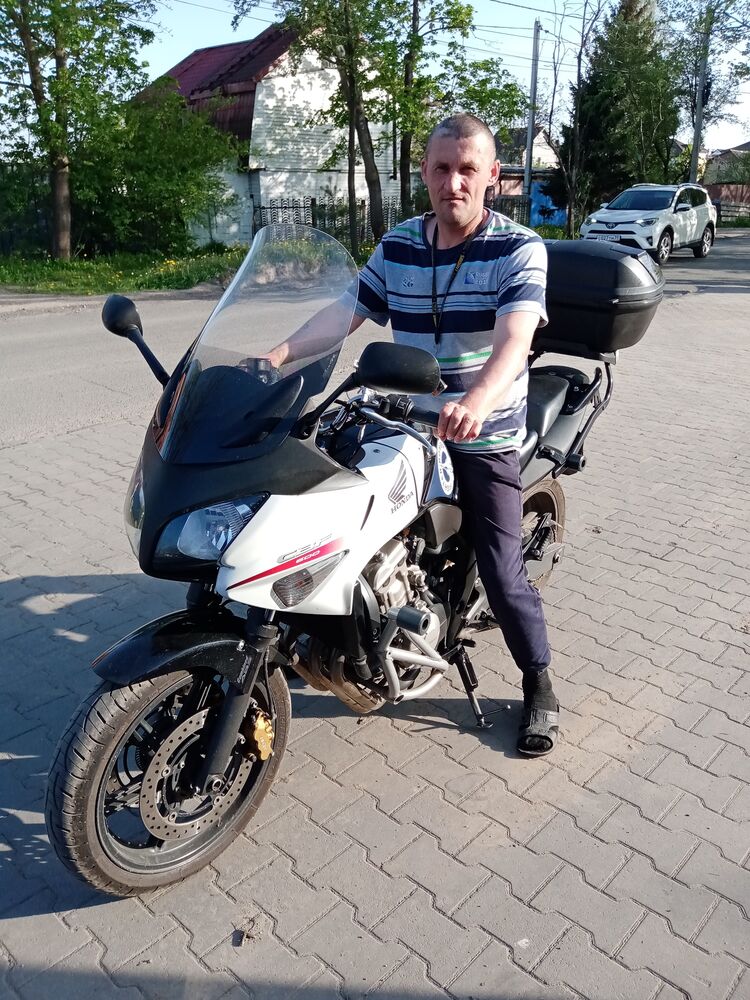  ,   Sergey, 42 ,   ,   , c 
