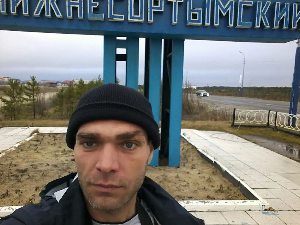  28374675  Slava, 102 ,    