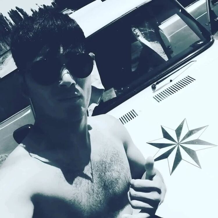  53133835  Ali, 31 ,    