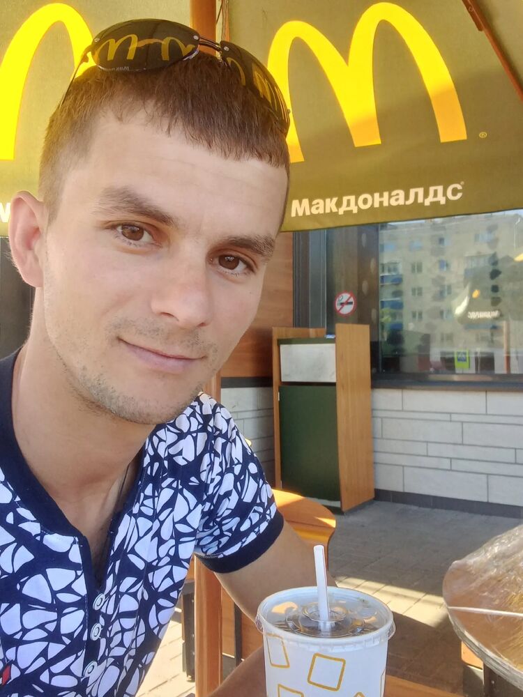  44763995  , 32 ,    