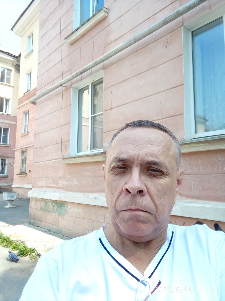  40101565  , 63 ,    
