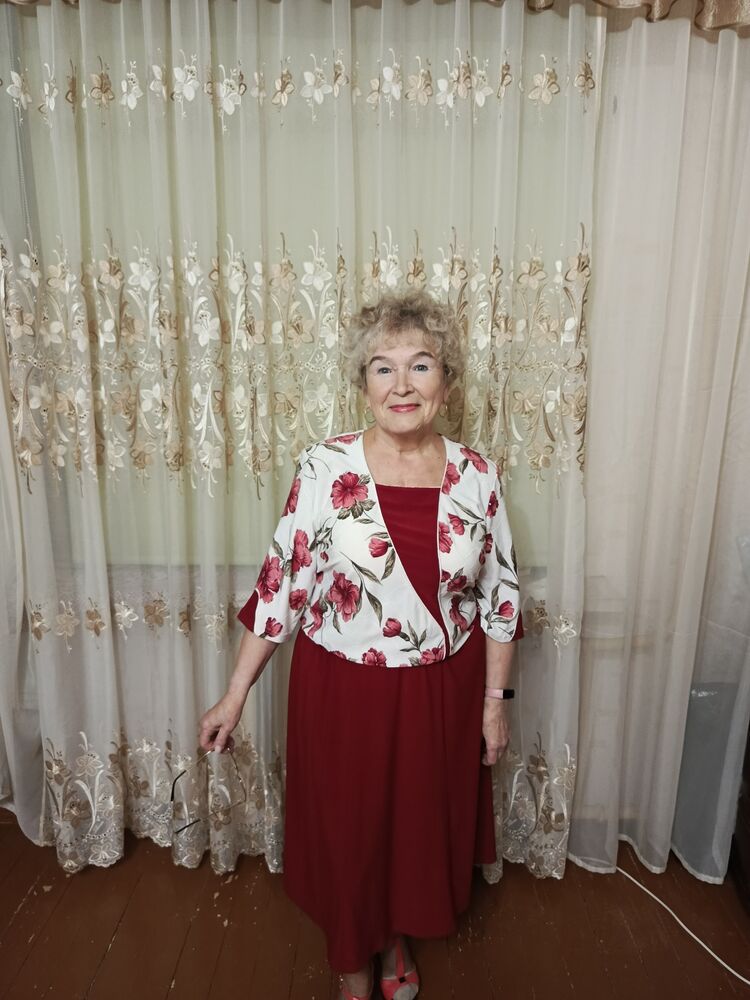  53894145  Tatyana, 69 ,    