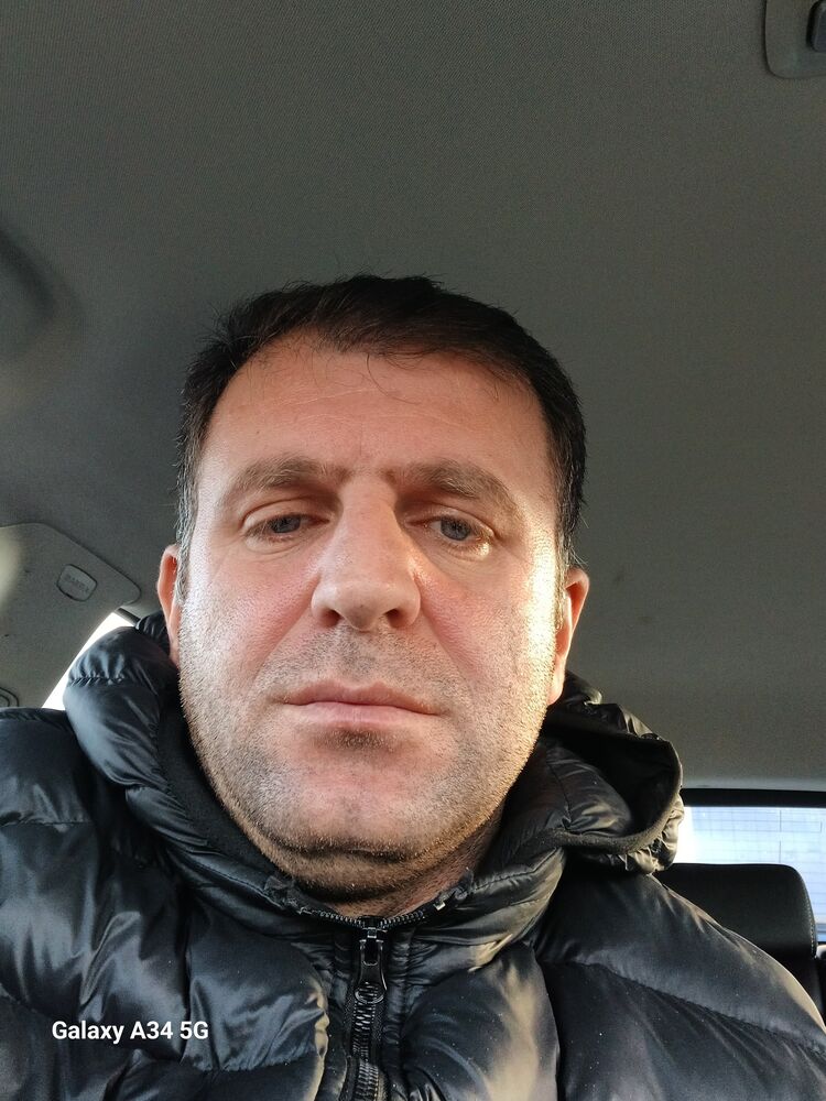  48293825  , 40 ,    
