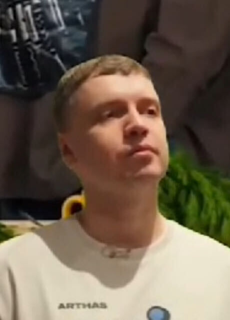  54527435  Vlad, 41 ,    --