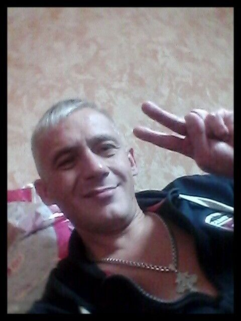  8258385  , 48 ,    